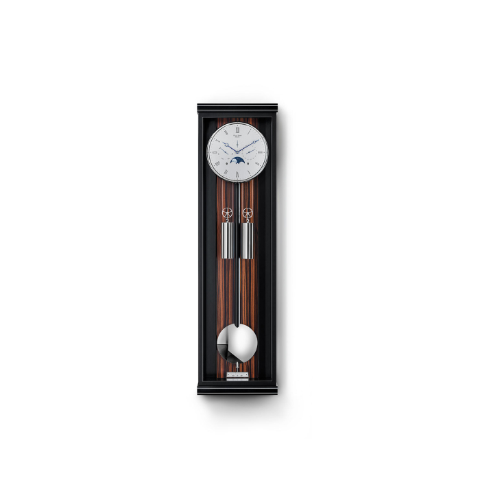 Classica KS 130 M mit römischem Zifferblatt und Makassar-Holzrückwand – Luxuswanduhr von Erwin Sattler