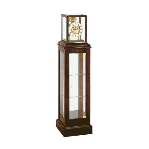 Kieninger Vitrinenuhr 1712-23-01 in Nussbaum mit Glasvitrine und sichtbarem Uhrwerk.