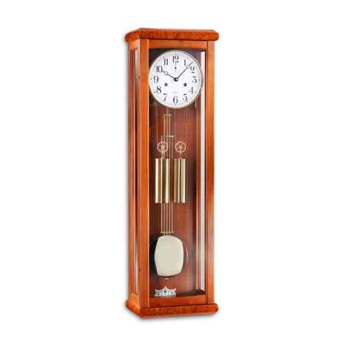 Elegante Regulator-Wanduhr von Kieninger, Modell 2174-37-01 aus Birnbaum, mit arabischen Ziffern auf weißem Zifferblatt.