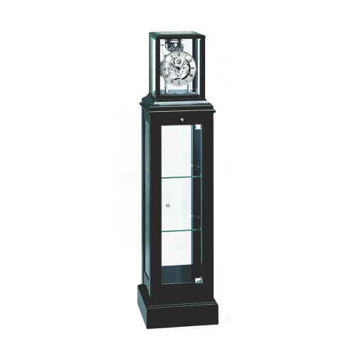 Kieninger Tischuhr 1712-96-02 mit edlem schwarzen Gehäuse und verglaster Vitrine.