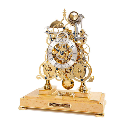 Sinclair Harding Three Train Skeleton Clock in Gold auf Birds-Eye-Maple-Sockel