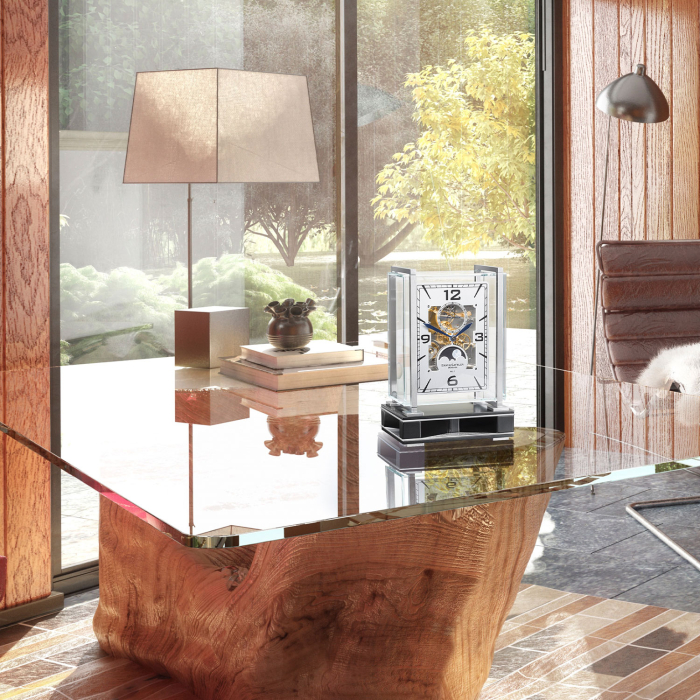 Designuhr Operetta von Erwin Sattler – harmonisch in luxuriösem Interieur platziert