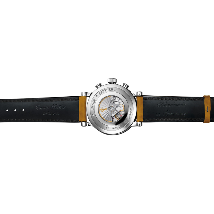 Geöffnete Rückseite des Erwin Sattler Chronographen mit Sichtboden und automatischem Uhrwerk