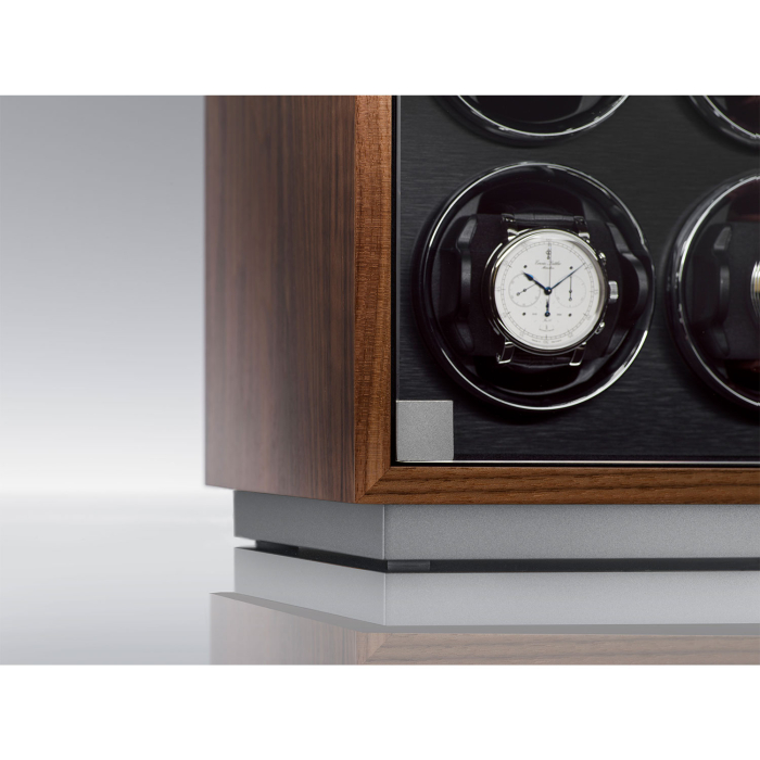 Braune Version des Rotalis 10 Wood von Erwin Sattler – Rotor mit Automatikuhr im edlen Holzfinish